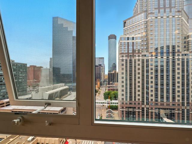 Condo for sale in Hennepin, Minnesota