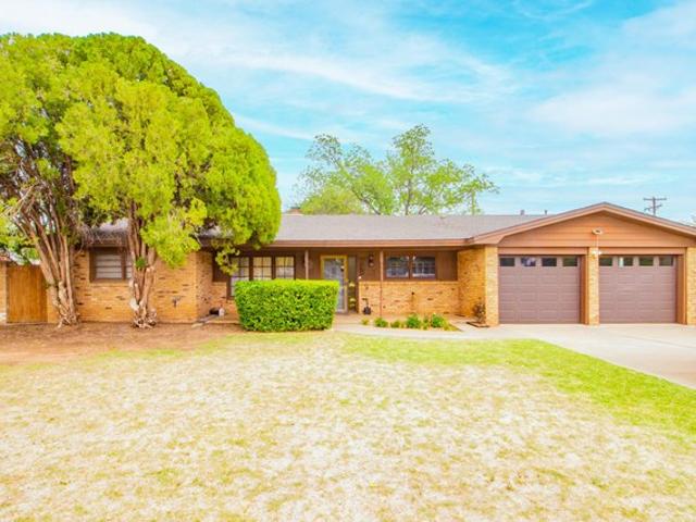 House for sale in Crosby, Texas