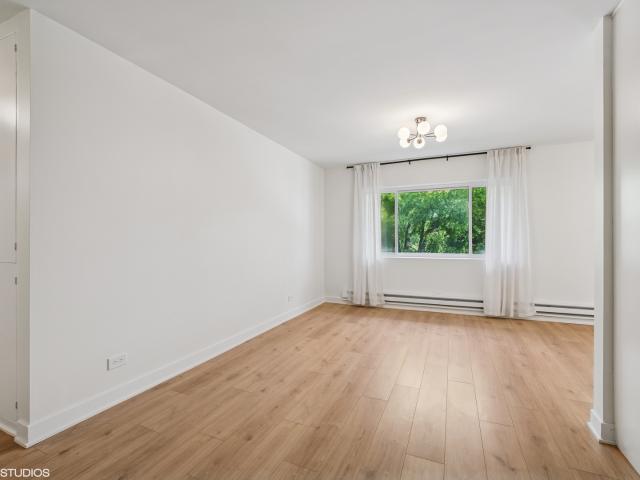 Condo for sale in Oak Park Condo for sale in Oak Park