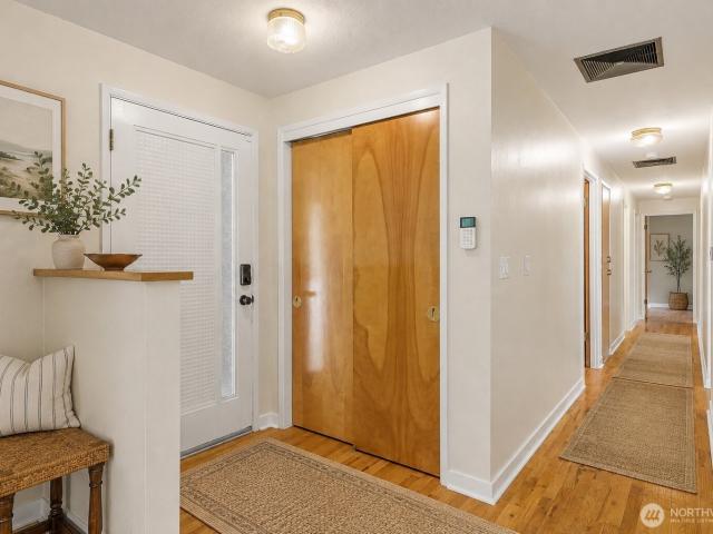 House for sale in Thurston, Washington
