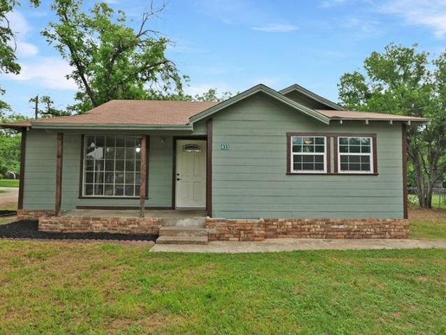 House for sale in De Leon, Texas