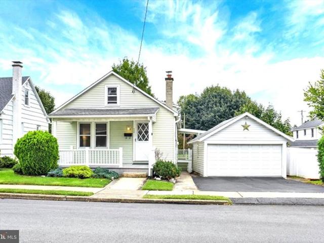 House for sale in Cumberland, Pennsylvania