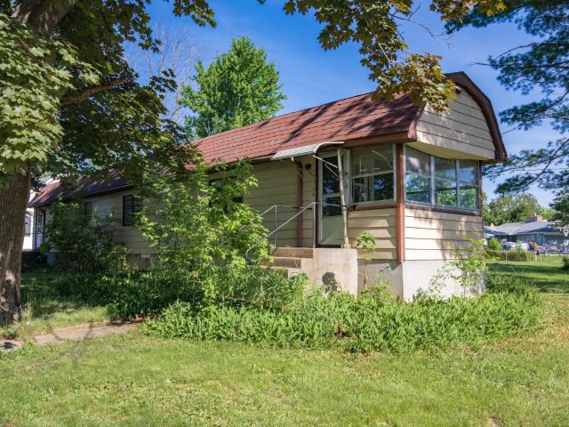 House for sale in Juneau, Wisconsin