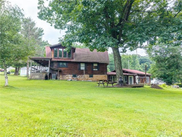 House for sale in Hostetter, Pennsylvania