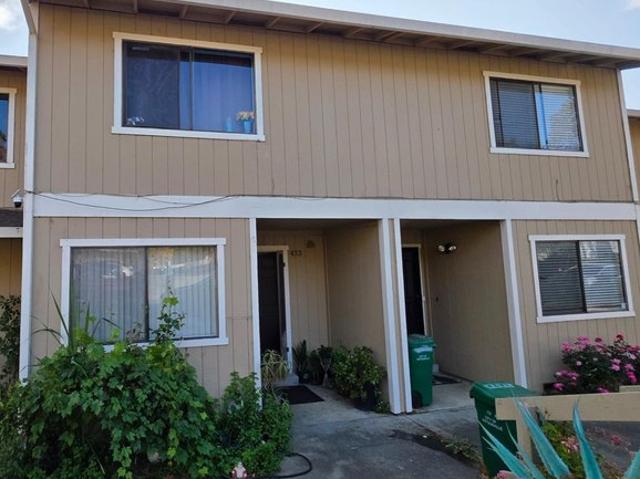 Townhouse for sale in Freedom, California