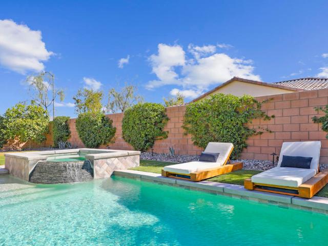 House for sale in Bermuda Dunes, California