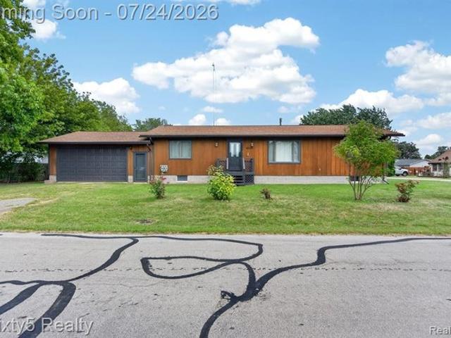 House for sale in Ishpeming, Michigan