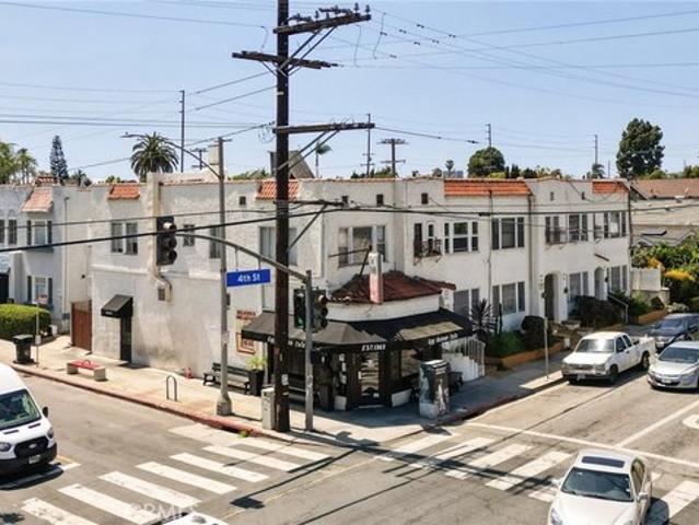 House for sale in Long Beach, Los Angeles County