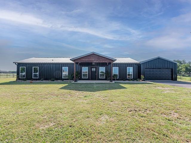 House for sale in Hunt, Texas