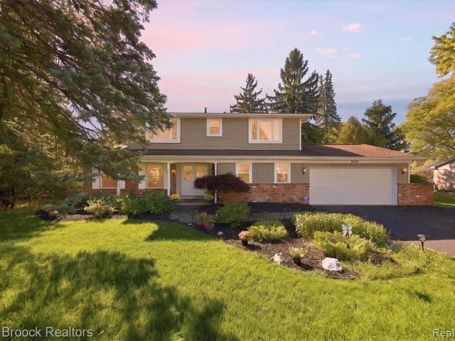 House for sale in Pine Lake Estates, West Bloomfield Township