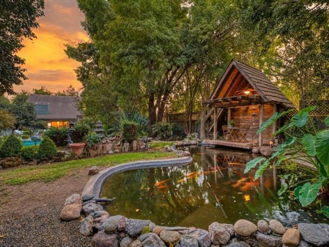 House for sale in Visalia, Tulare County