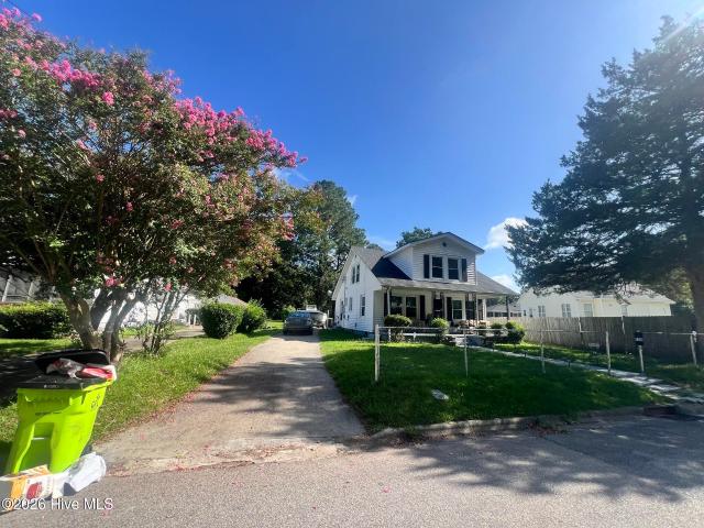 House for sale in Farmville, North Carolina