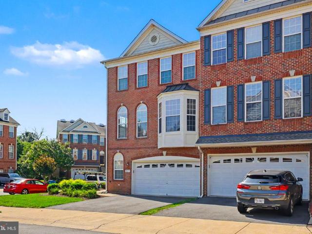 Townhouse for sale in Virginia