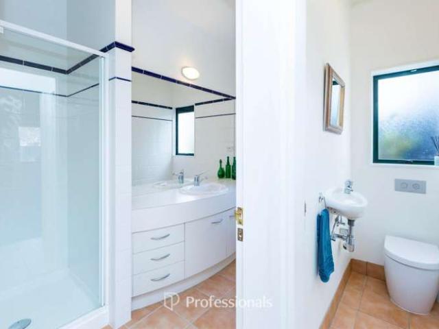 House for sale in Pauatahanui, Wellington