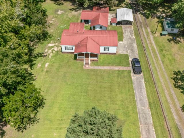 House for sale in Summerton, South Carolina