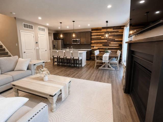 Townhouse for sale in Woodbury, Minnesota
