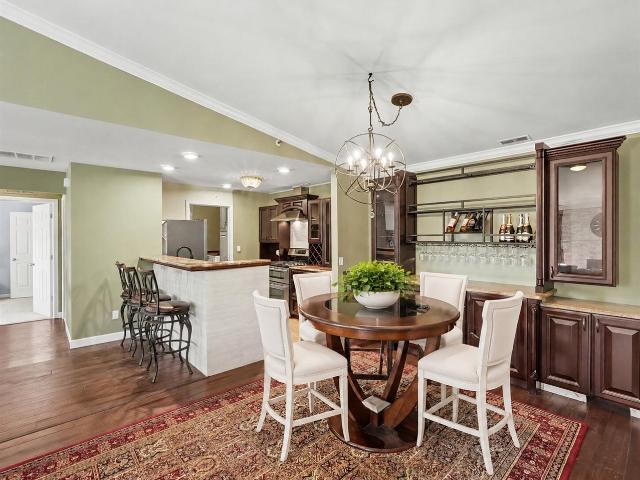Condo for sale in Aberdeen of Brighton, Brighton