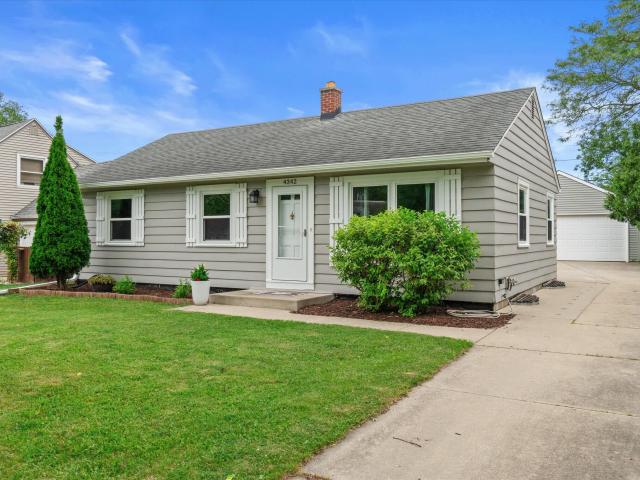 House for sale in Wauwatosa, Wisconsin