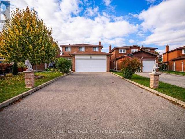 House for sale in Mississauga, Ontario
