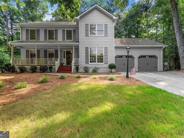 House for sale in Lilburn, Georgia