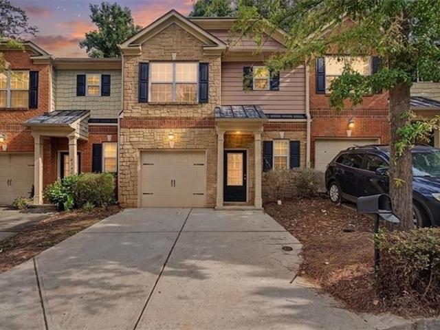 Townhouse for sale in Stone Mountain, Georgia