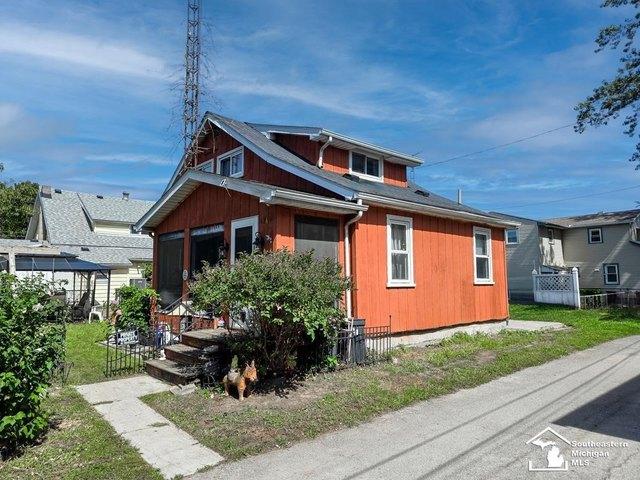 House for sale in Luna Pier, Monroe County