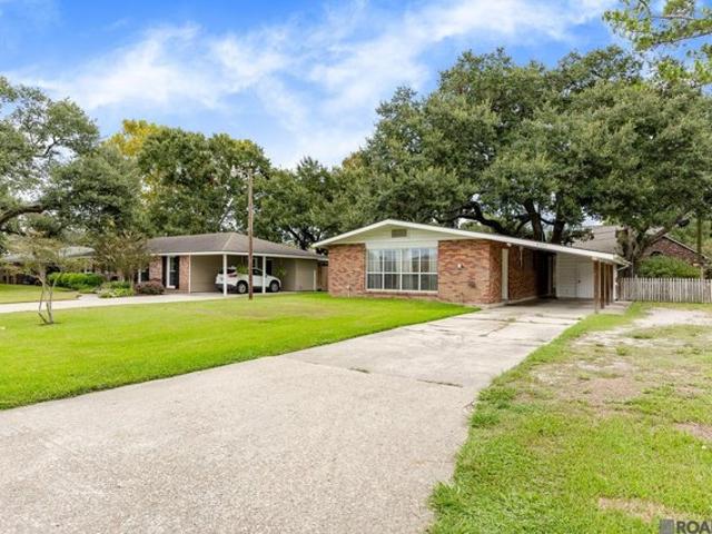 House for sale in Port Allen, Louisiana