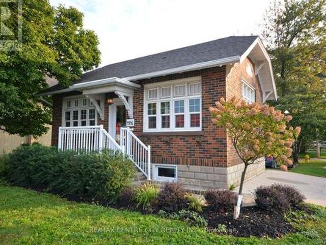 Commercial for rent in Arva, Ontario