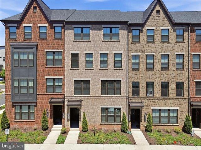 Condo for sale in Virginia