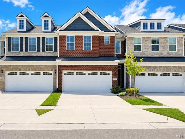Condo for sale in Novi, Michigan