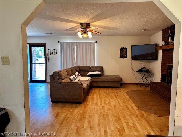 Farm for sale in Ark