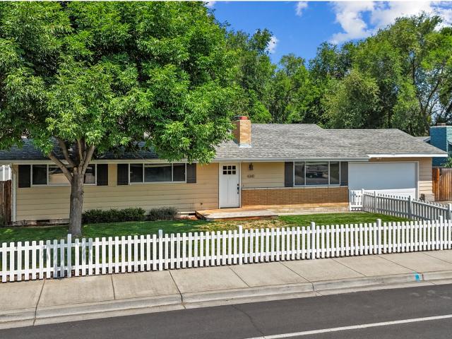 House for sale in Oregonia