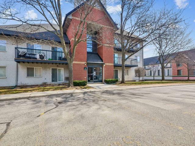 Condo for sale in Oakville, Ontario