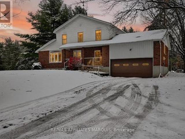 House for sale in Elizabethtown, Ontario