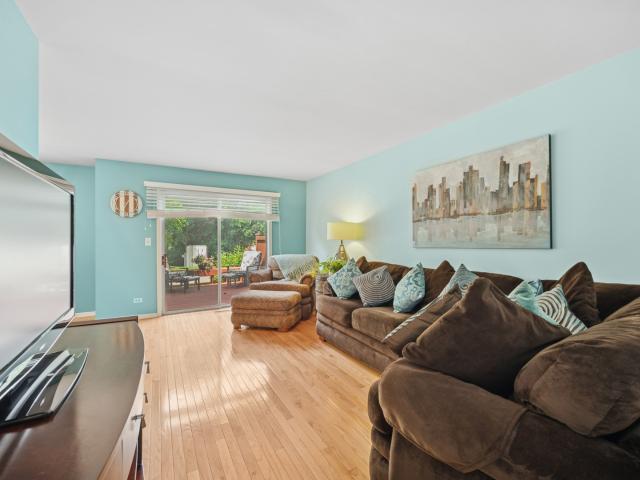 Townhouse for sale in Buffalo Grove