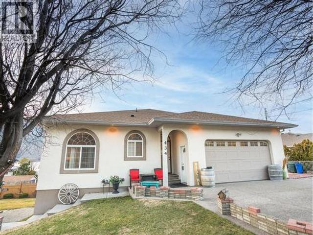 House for sale in Okanagan Falls, British Columbia