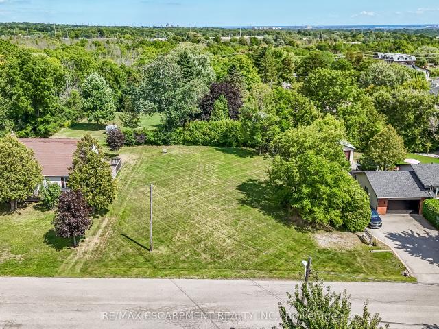 Office for sale in Ancaster, Ontario