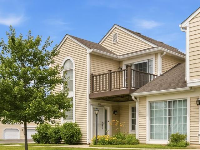 Condo for sale in Buffalo Grove, Illinois