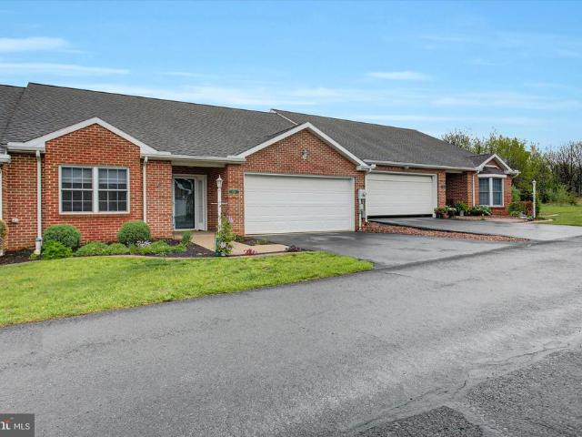 Townhouse for sale in Greencastle, Pennsylvania