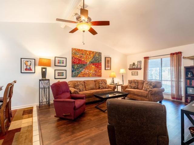 Condo for sale in Ark