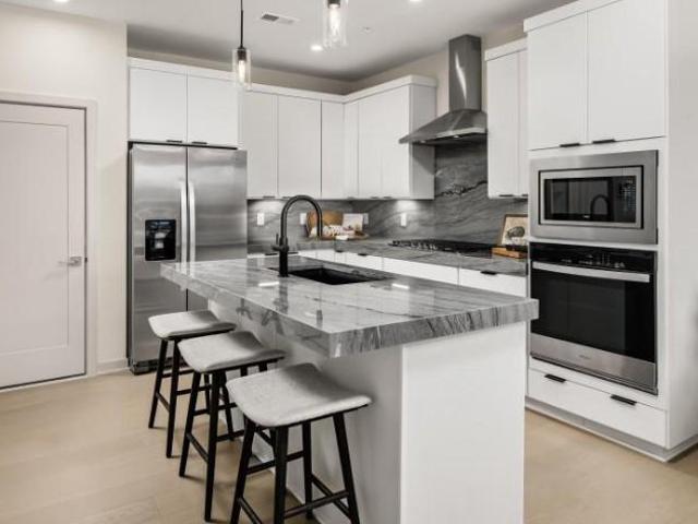 Condo for sale in Virginia