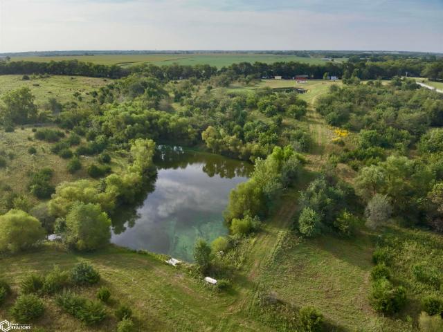 Farm for sale in Derby, Iowa