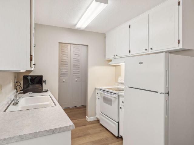 Condo for sale in Hennepin, Minnesota