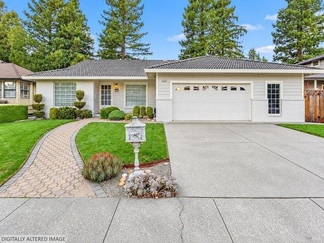 House for sale in H Section, Rohnert Park