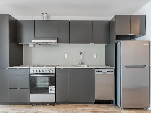 Apartment for rent in St. Leonard's, Quebec