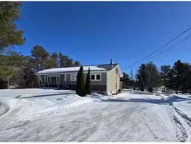 House for sale in Tracadie–sheila, New Brunswick