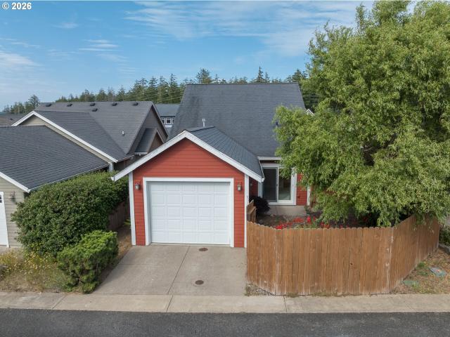 House for sale in South Beach, Newport