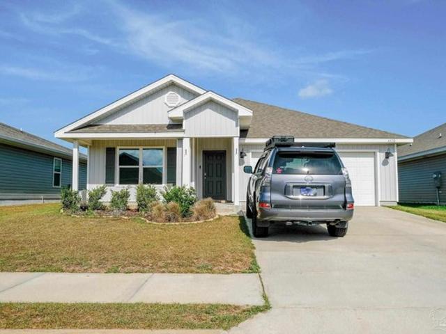 House for sale in Pace, Florida