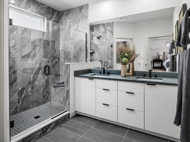 Condo for sale in Virginia