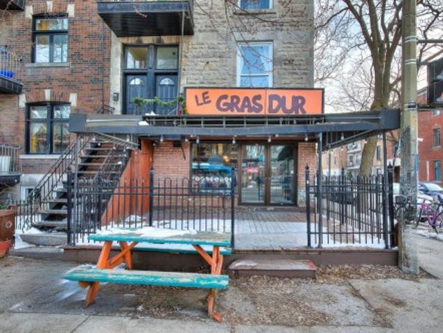 Commercial for sale in St. Leonard's, Quebec